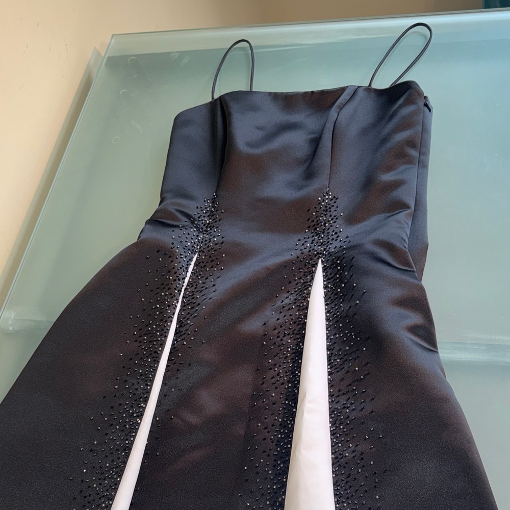 Cache Vintage Y2K Black and White Evening Gown with Sequined Beading Size 6 - Picture 8 of 11